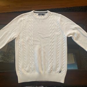 white nautica crewneck